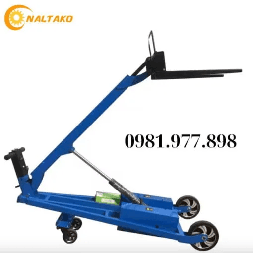 Xe nâng tay bán tự động